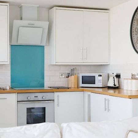 Two Bed Seafront Escape In East Wittering Διαμέρισμα Εξωτερικό φωτογραφία
