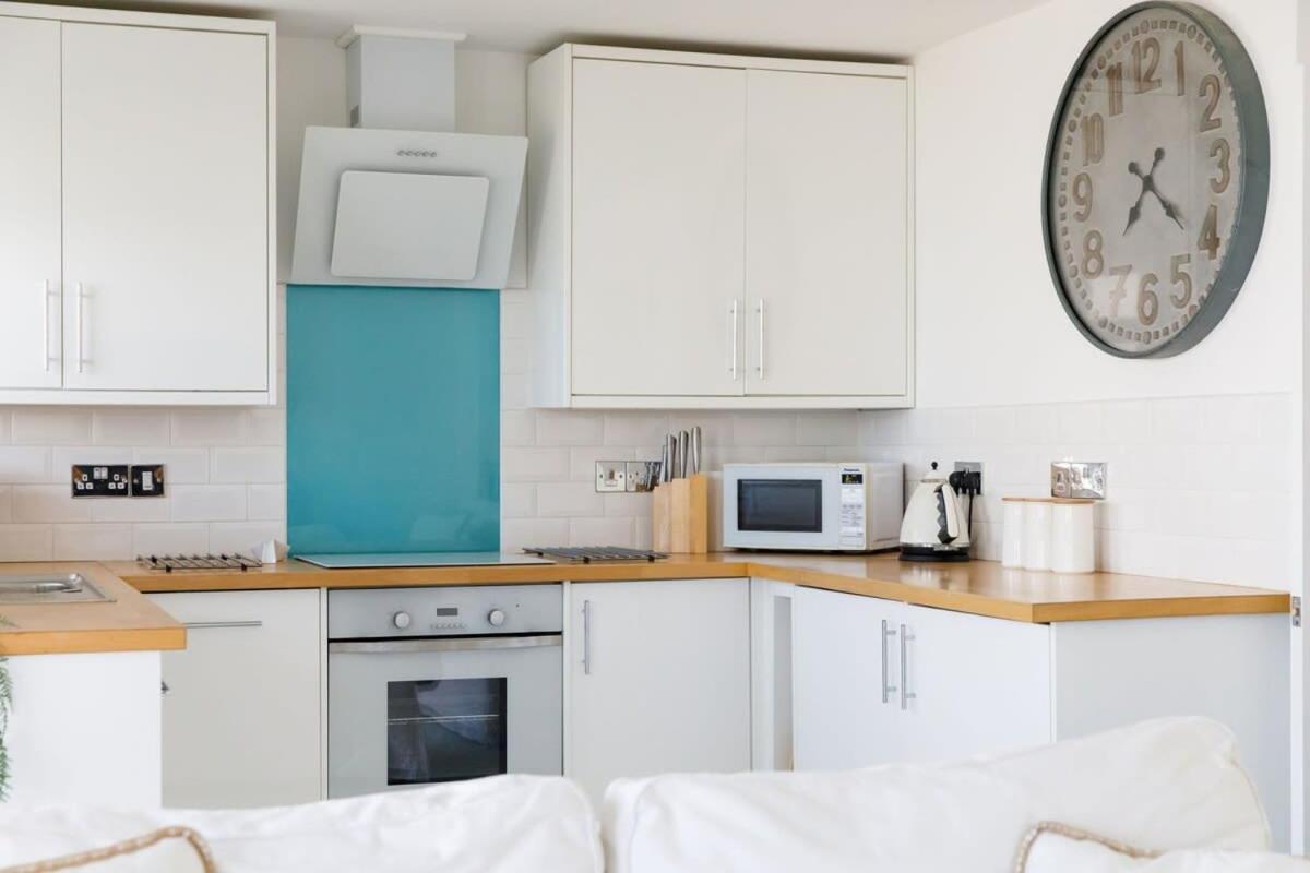 Two Bed Seafront Escape In East Wittering Διαμέρισμα Εξωτερικό φωτογραφία