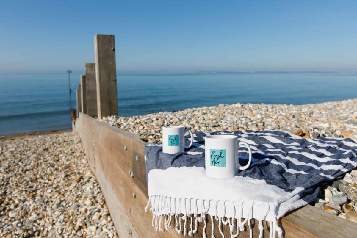 Two Bed Seafront Escape In East Wittering Διαμέρισμα Εξωτερικό φωτογραφία