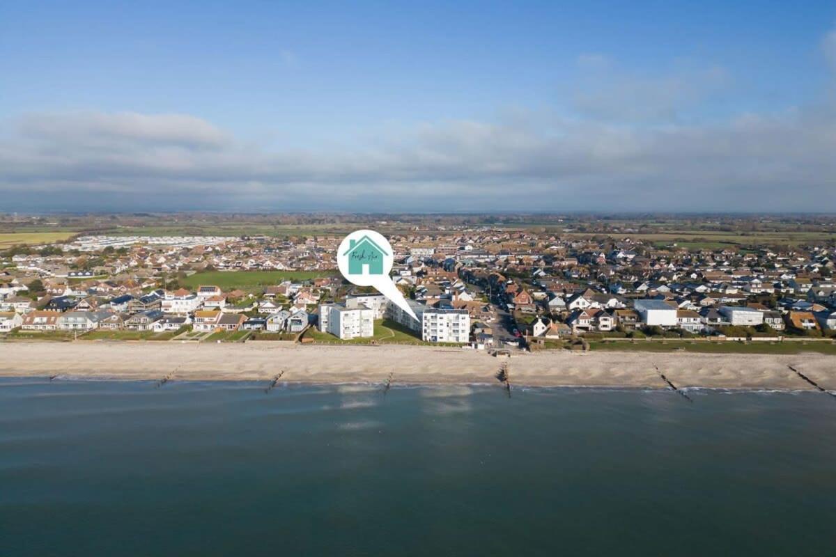 Two Bed Seafront Escape In East Wittering Διαμέρισμα Εξωτερικό φωτογραφία